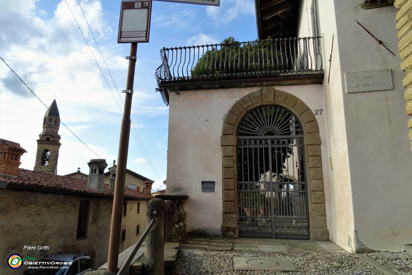 36 Dalla 'Salita dello Scorlazzino' a quella dello Scorlazzone passando x via Sudorno.JPG